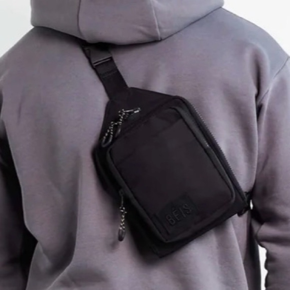 BEIS Sport Sling in Black